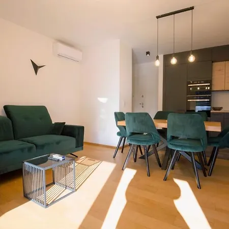 Appartement Luka Luxury Penthouse *