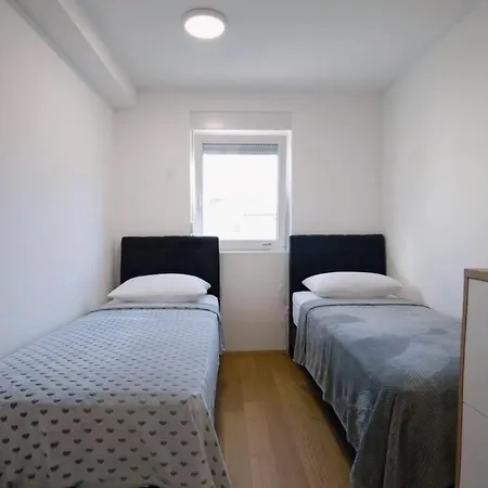 Luka Luxury Penthouse Zadar